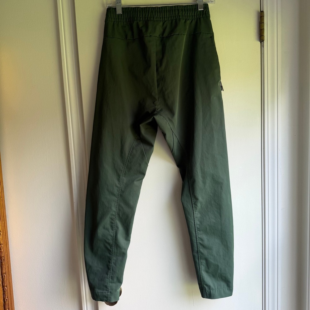 Nike Womens Tech Essentials Woven Tapered Pants Dark Green Olive XS - Picture 4 of 8